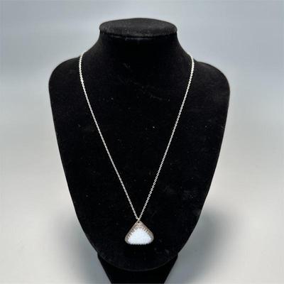 Sale Photo Thumbnail #188