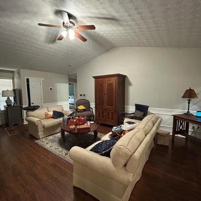 Sale Photo Thumbnail #33