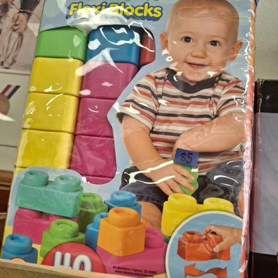 Sale Photo Thumbnail #358