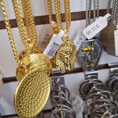 Sale Photo Thumbnail #122