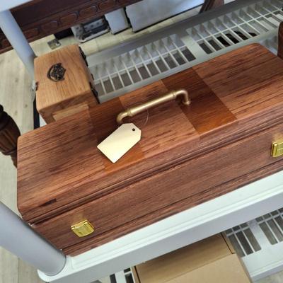 Sale Photo Thumbnail #205