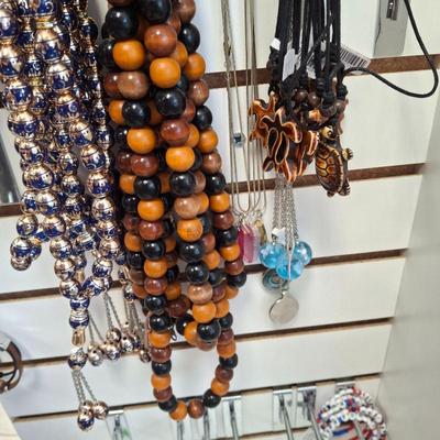 Sale Photo Thumbnail #119