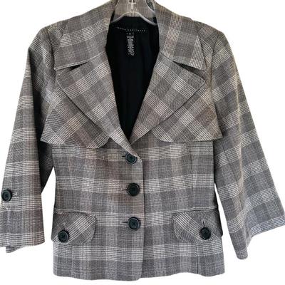 Sale Photo Thumbnail #50