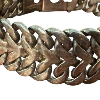 Sale Photo Thumbnail #16