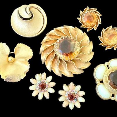 Sale Photo Thumbnail #28