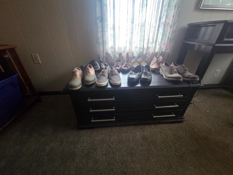 Sale Photo Thumbnail #31