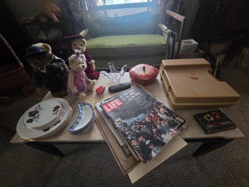 Sale Photo Thumbnail #41