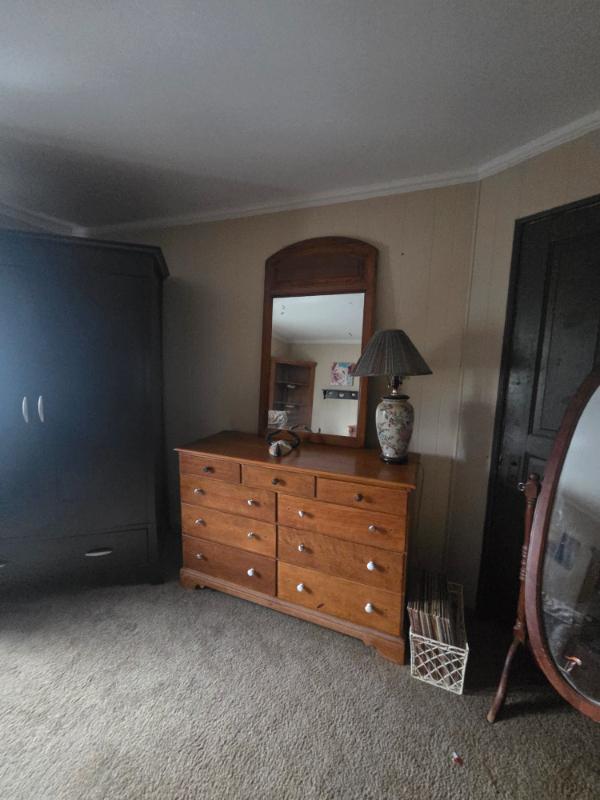 Sale Photo Thumbnail #22