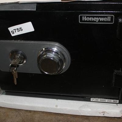 Sale Photo Thumbnail #784