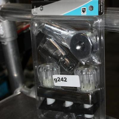 Sale Photo Thumbnail #250