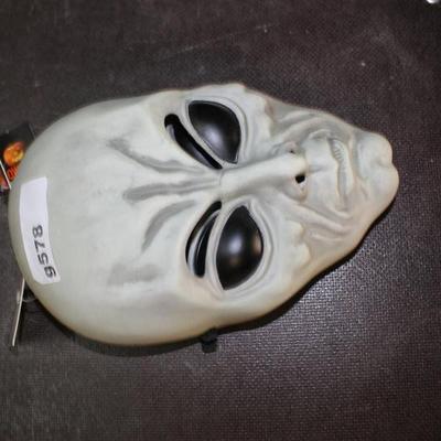 Sale Photo Thumbnail #596