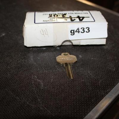 Sale Photo Thumbnail #444