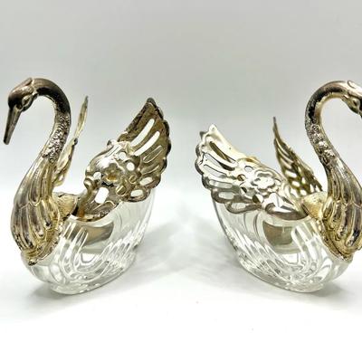 Vintage Godinger Swans Salt & Pepper with Spoons