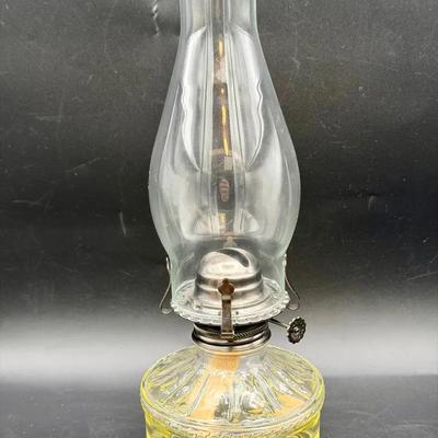 Vintage Hurricane Oil Lamp 12”