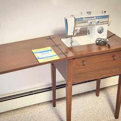 Zig Zag Model 5900 Sewing Machine Table