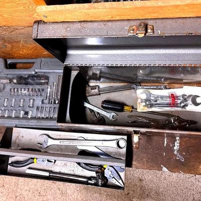 Craftsman Toolbox With Contents & Complete Alltrade Set