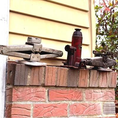 Hydraulic Jack & (2) Tire Jacks