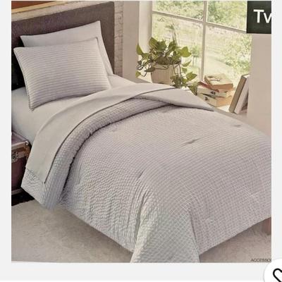 Sale Photo Thumbnail #139