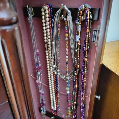 Sale Photo Thumbnail #116