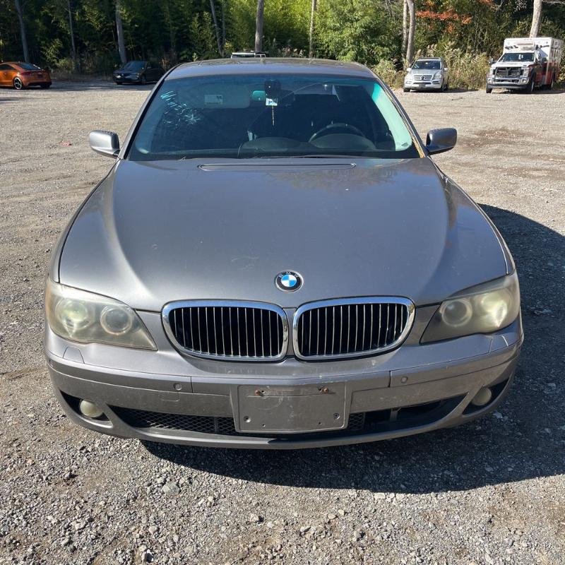 Sale Photo Thumbnail #200