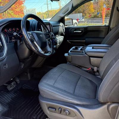 Sale Photo Thumbnail #36