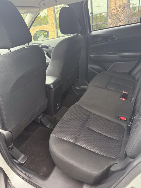 Sale Photo Thumbnail #133