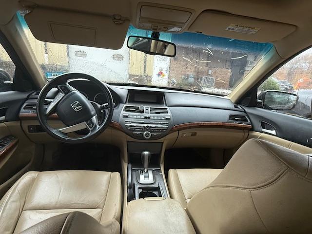 Sale Photo Thumbnail #214