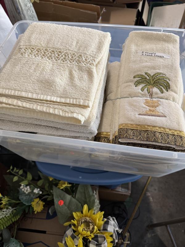 Sale Photo Thumbnail #8