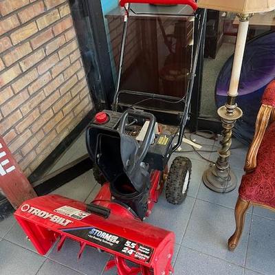 Sale Photo Thumbnail #3