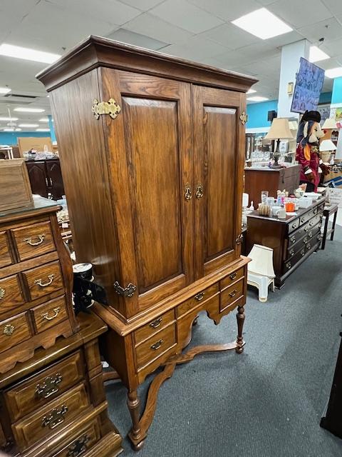 Sale Photo Thumbnail #126