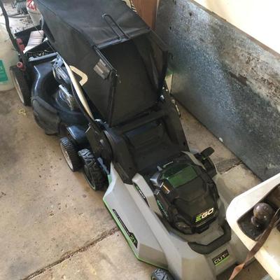 Sale Photo Thumbnail #273