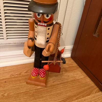 Sale Photo Thumbnail #33