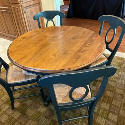 Kenton Collection Table Set w/ Extension