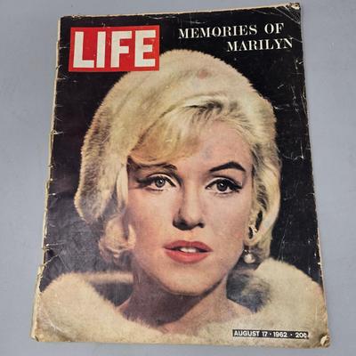 Aug 17, 1992 Life Magazine - Marilyn Monroe Cover Issue