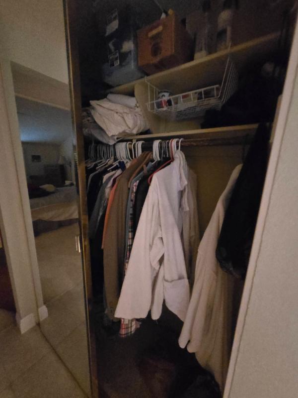 Sale Photo Thumbnail #19