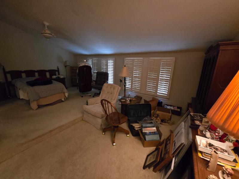 Sale Photo Thumbnail #16