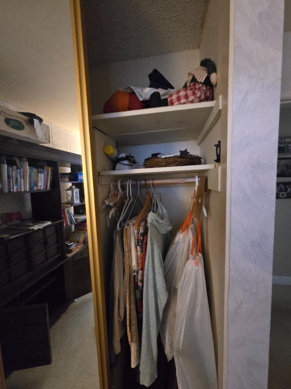 Sale Photo Thumbnail #15