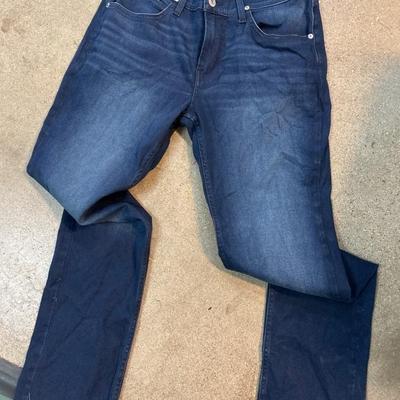 Sale Photo Thumbnail #234