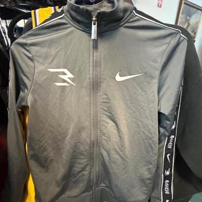 Sale Photo Thumbnail #269