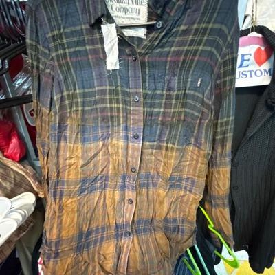 Sale Photo Thumbnail #88