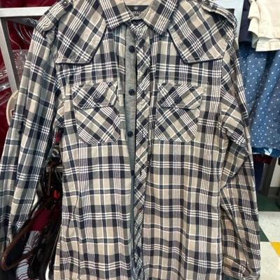 Sale Photo Thumbnail #154