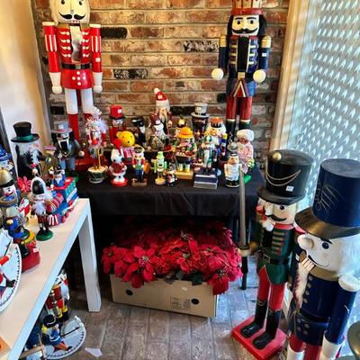 Sale Photo Thumbnail #163