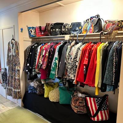 Sale Photo Thumbnail #95