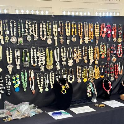 Sale Photo Thumbnail #47