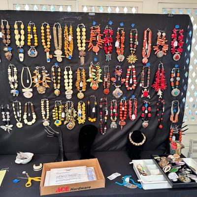 Sale Photo Thumbnail #64