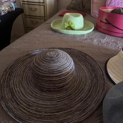 Sale Photo Thumbnail #93