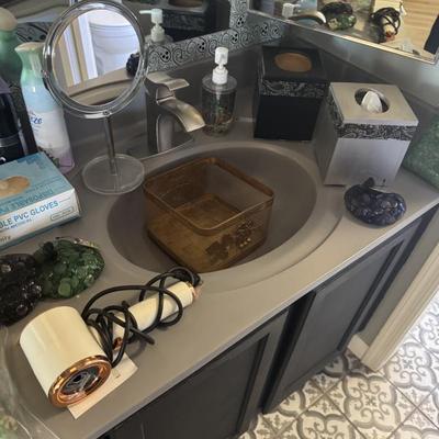 Sale Photo Thumbnail #109