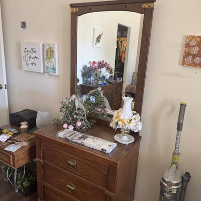 Sale Photo Thumbnail #100