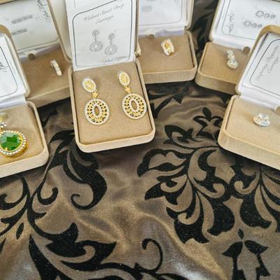 Sale Photo Thumbnail #25