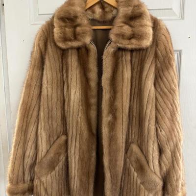 Sale Photo Thumbnail #50: Mink coat custom made to be reversible! Size M